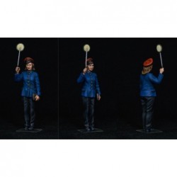 German Train Station Staff 1930-40s (4 fig.) - MiniArt 38010