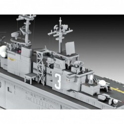 Assault Carrier USS WASP CLASS - Revell Plastic ModelKit loď 05178