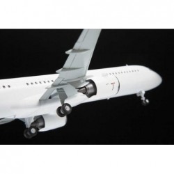 Airbus A-321NEO - Zvezda Model Kit 7043