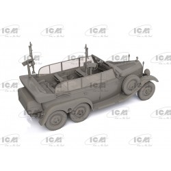 Type G4 with armament, German WWII Car - ICM 35530