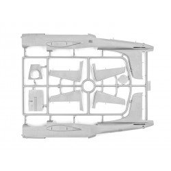 DB-26B/C with Q-2 drones (2 pcs.) - ICM 48286