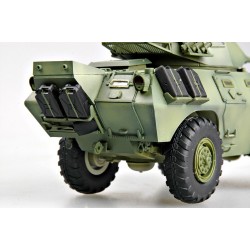 LAV-150 Commando AFV w/ Cockerill 90mm Gun - Hobby Boss 82422