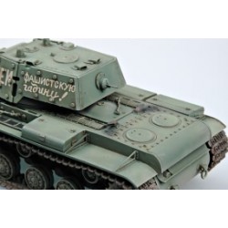 Russian KV-1’s Ehkranami tank - Hobby Boss 84811