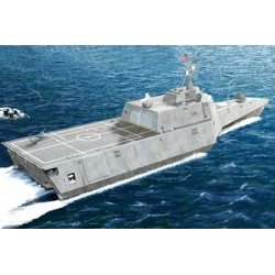 USS Independence (LCS-2) - Trumpeter 04548