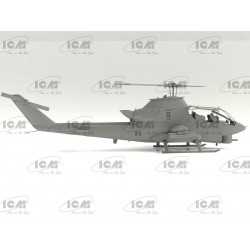 AH-1G 'Arctic Cobra' US Helicopter - ICM 32063