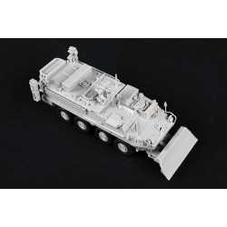 M1132 Stryker Engineer Squad Vehicle w/SOB - Trumpeter 07456