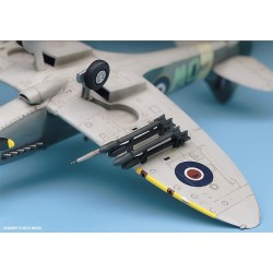 SPITFIRE MK.XIVC - Academy Model Kit 12484