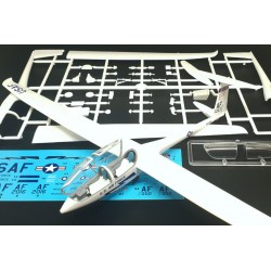 TG-16A USAF Training Glider (plastic kit) - Brengun BRP48008