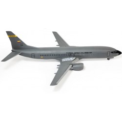 Boeing 737 "Colombian Air Force" - Academy Model Kit 12639