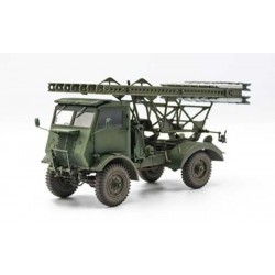 BM-13-16 on WOT 8 - Revell Plastic ModelKit 03338