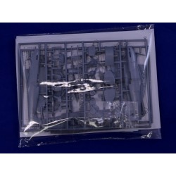 Spitfire Mk.Ia 'Black & White' (3x camo) - Kovozávody Prostějov