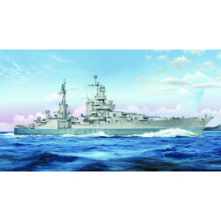 USS Indianapolis CA-35 1945 - Trumpeter 05326