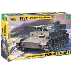 Panzer IV Ausf.E - Zvezda Model Kit tank 3641