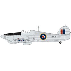 Classic Kit letadlo A05129 - Hawker Hurricane Mk1 - Tropical (1:48)