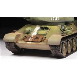 Soviet Medium Tank T-34/85 - Zvezda Model Kit 3687