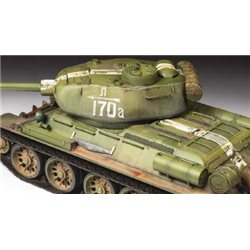 Soviet Medium Tank T-34/85 - Zvezda Model Kit 3687