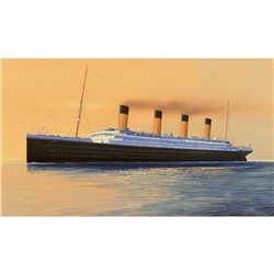 RMS Titanic - obsahuje barvy a lepidlo - Airfix Gift Set A50164A