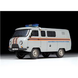 Emergency Service UAZ "3909" - Zvezda Model Kit 43002