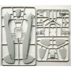 YAK-1B WWII Soviet Fighter (Jak-1B) - Modelsvit 4801