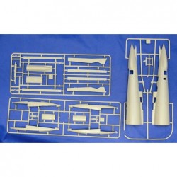 Tupolev Tu-22KDP Anti-radar missile carrier - Modelsvit 72046