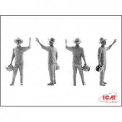 AH-1G Cobra w/ Vietnam War + US Helicopter Pilots - ICM 32062